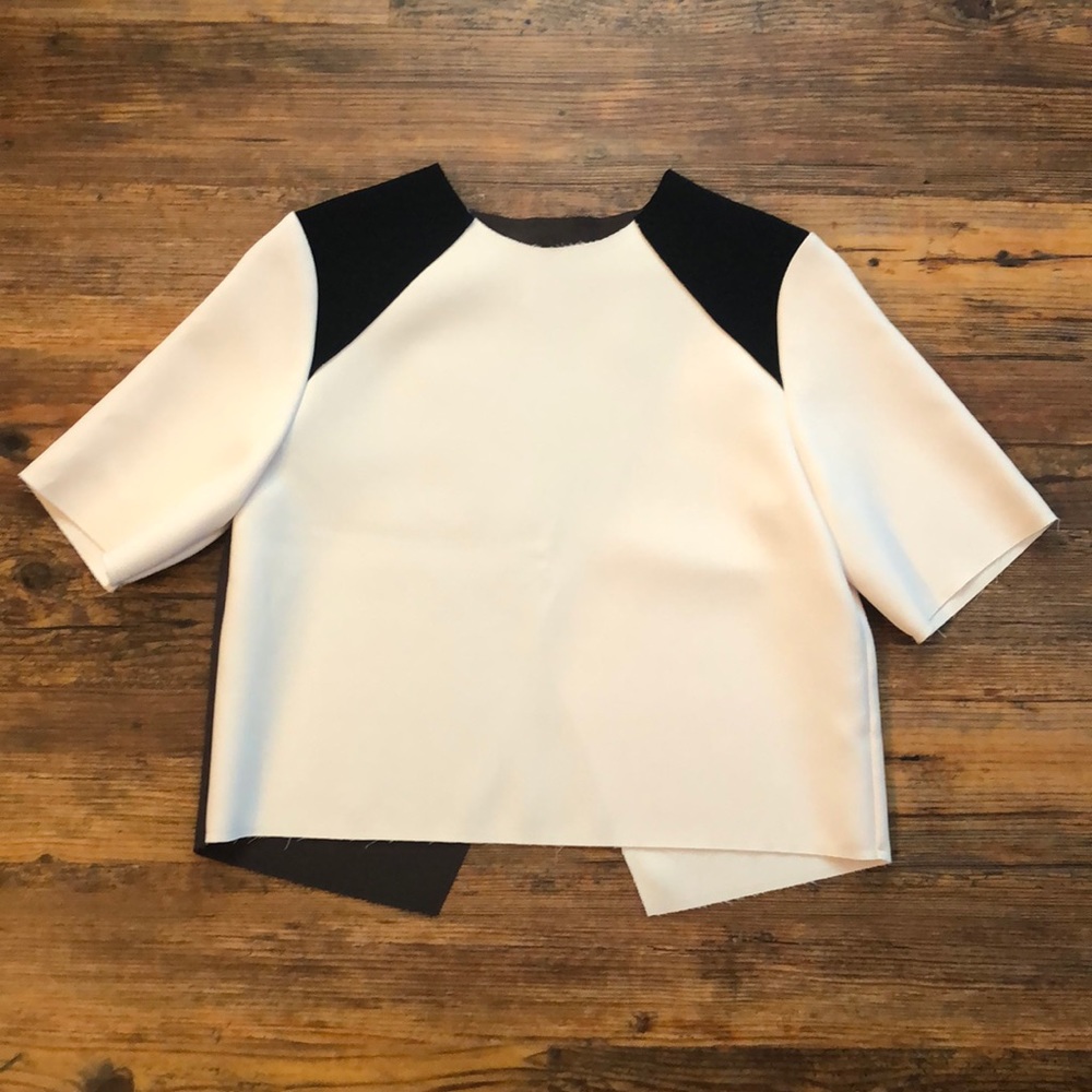 Topshop l Split Back Ivory Black Boxy Blouse Top